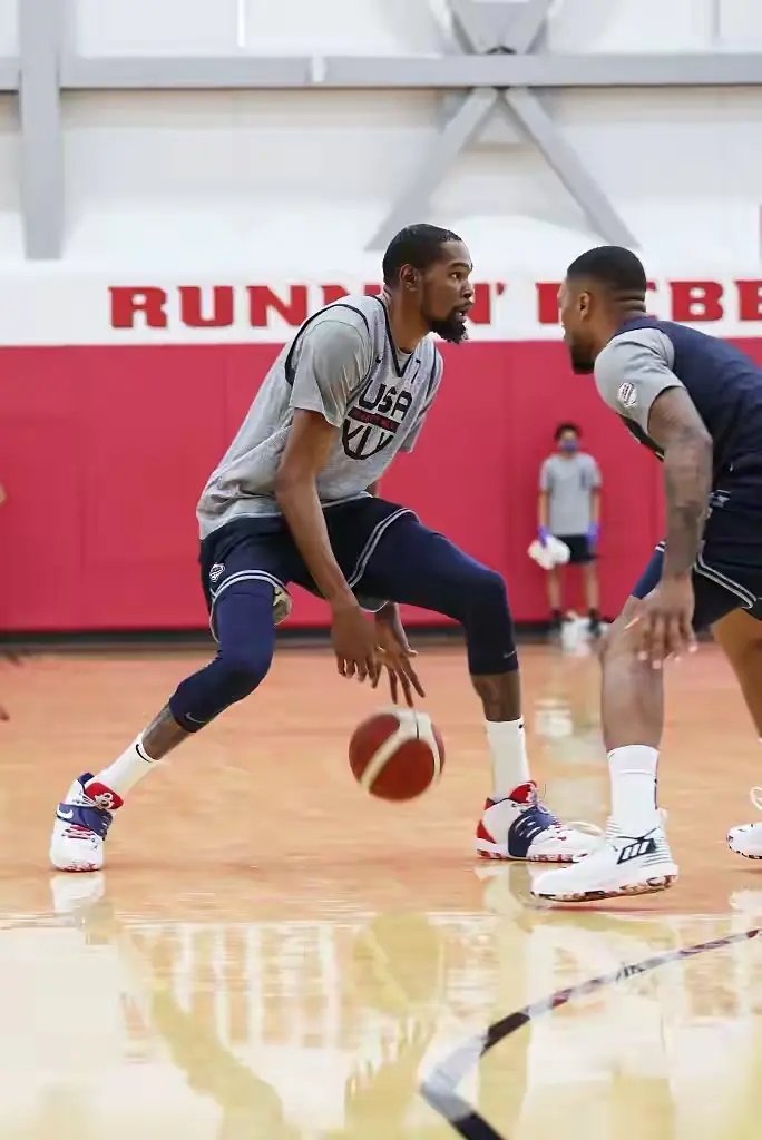 能来自内部, 他们已经凭, 伊森的