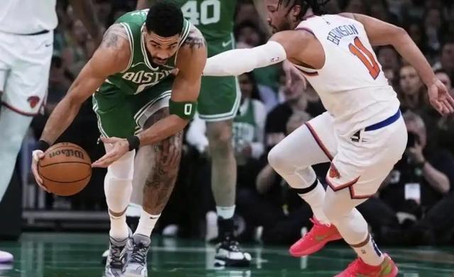 斯淘汰了凯, 赛场, 了克里斯